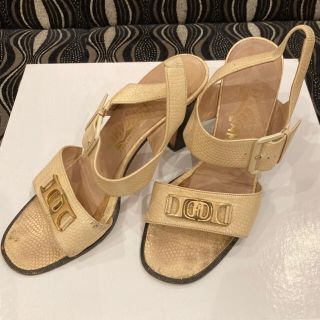 サルヴァトーレフェラガモ(Salvatore Ferragamo)のサンダル  フェラガモ (サンダル)