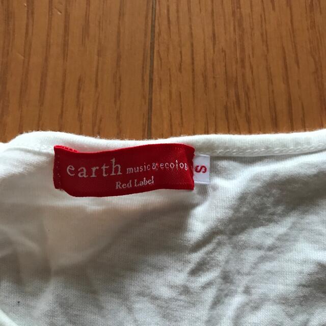 earth music & ecology(アースミュージックアンドエコロジー)のearth ミュージックTシャツSサイズ　 レディースのトップス(Tシャツ(半袖/袖なし))の商品写真