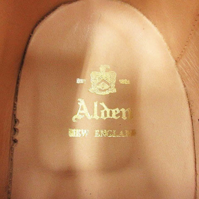 Alden(オールデン)のオールデン コードバン Vチップ ビジネスシューズ 10D 28cm 茶 メンズの靴/シューズ(ドレス/ビジネス)の商品写真