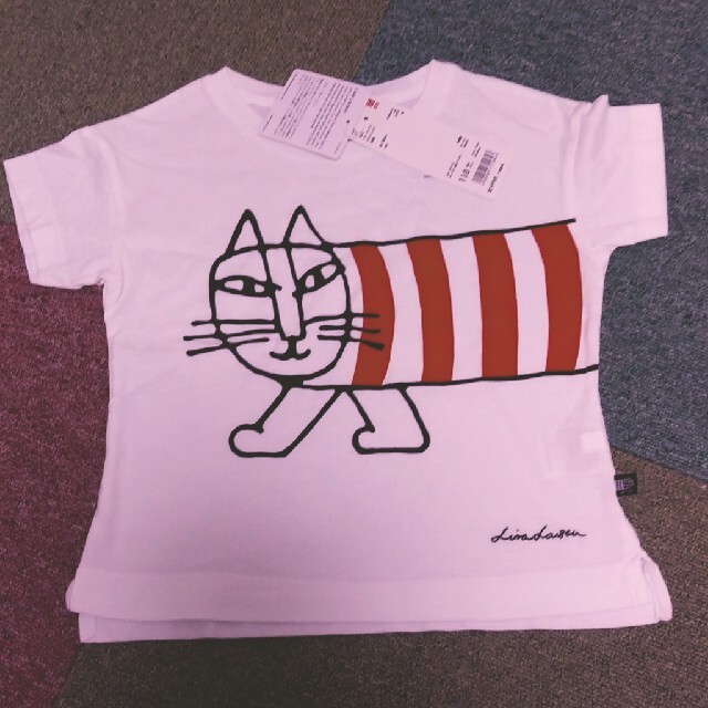 UNIQLO(ユニクロ)のUNIQLO　半袖　110 キッズ/ベビー/マタニティのキッズ服男の子用(90cm~)(Tシャツ/カットソー)の商品写真