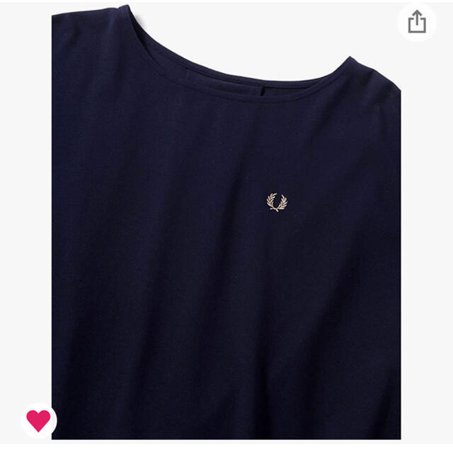 FRED PERRY(フレッドペリー)のフレッドペリー Tシャツ ネイビー 紺色 レディースのトップス(Tシャツ(半袖/袖なし))の商品写真