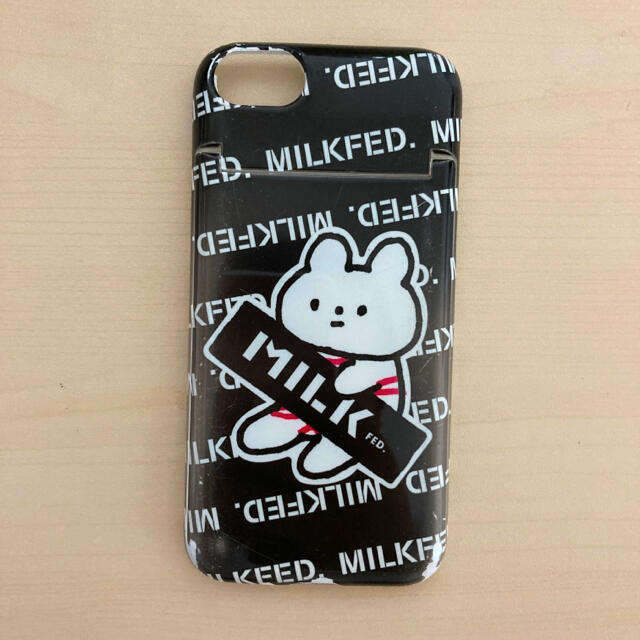 MILKFED.(ミルクフェド)のミルクフェド MILKFED. × きっこうちゃん スマホケース iPhone スマホ/家電/カメラのスマホアクセサリー(iPhoneケース)の商品写真