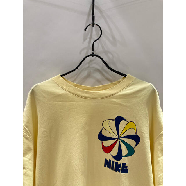 NIKE(ナイキ)のNIKE SPORTSWEAR  復刻風車ロゴTシャツ 19FW メンズのトップス(Tシャツ/カットソー(半袖/袖なし))の商品写真