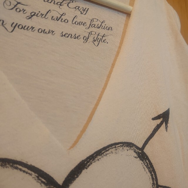 Avan Lily(アバンリリー)のAvan Lily　Tシャツ レディースのトップス(Tシャツ(半袖/袖なし))の商品写真
