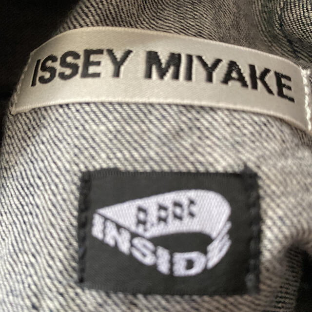 ISSEY MIYAKE(イッセイミヤケ)のミヤケイッセイ⭐️デニムスカート レディースのスカート(ひざ丈スカート)の商品写真