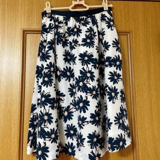 ピンキーアンドダイアン 花柄スカート ひざ丈スカートの通販 15点