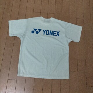 ヨネックス(YONEX)のYONEX スポーツ Tシャツ 白、黄色、グレー短パン 予約あり(ウェア)