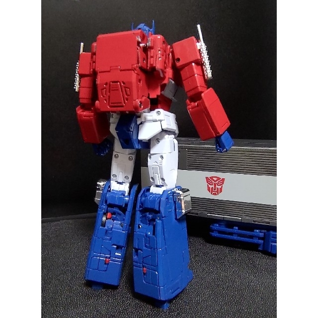 トランスフォーマー MP-44 コンボイ Ver3.0