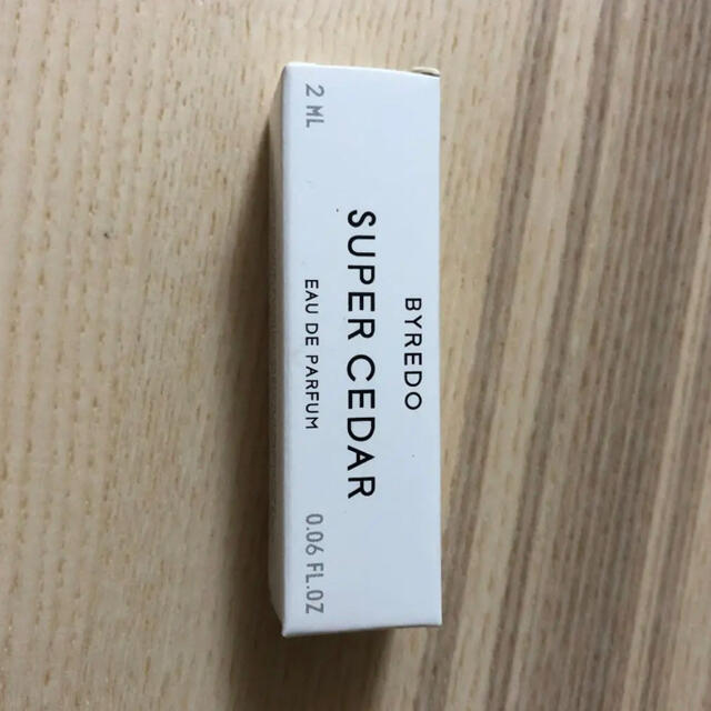 バレード byredo　スーパーシダー　super cedar サンプル コスメ/美容の香水(ユニセックス)の商品写真