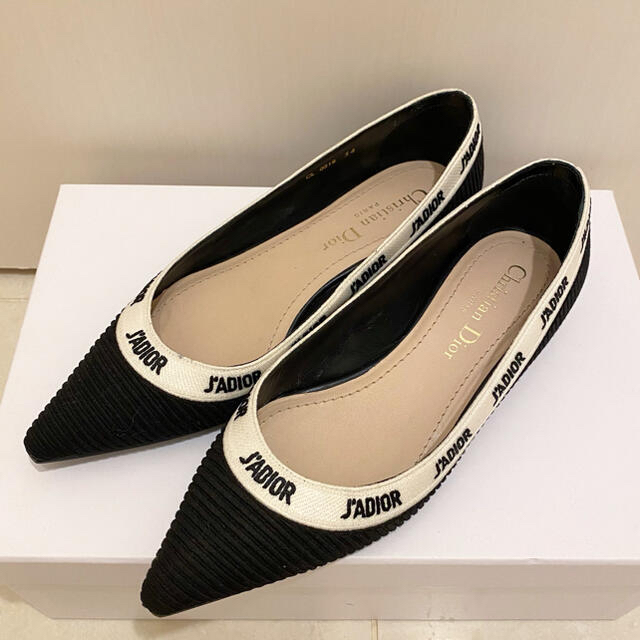 Christian Dior(クリスチャンディオール)のdior♡フラットシューズ レディースの靴/シューズ(ハイヒール/パンプス)の商品写真