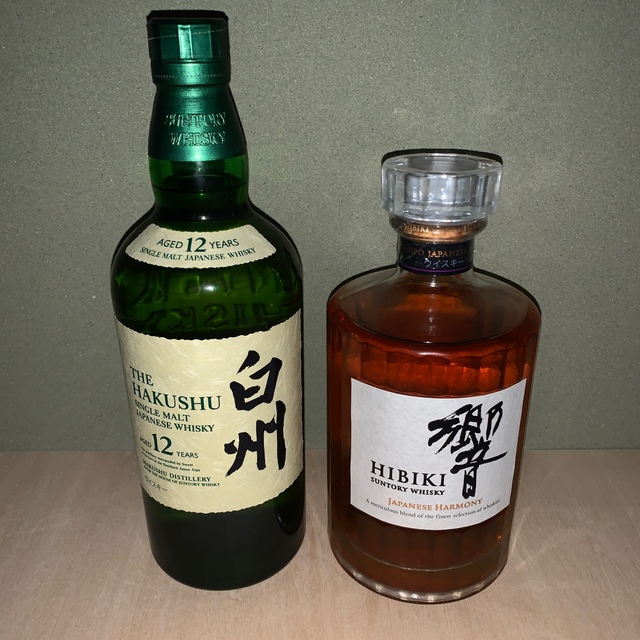 サントリー(サントリー)の期間限定【早い者勝ち】白州12年&響ジャパニーズハーモニー　700ml×2 食品/飲料/酒の酒(ウイスキー)の商品写真