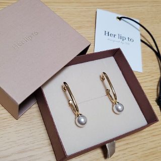 herlipto Gold-tone Faux Pearl Earrings(イヤリング)