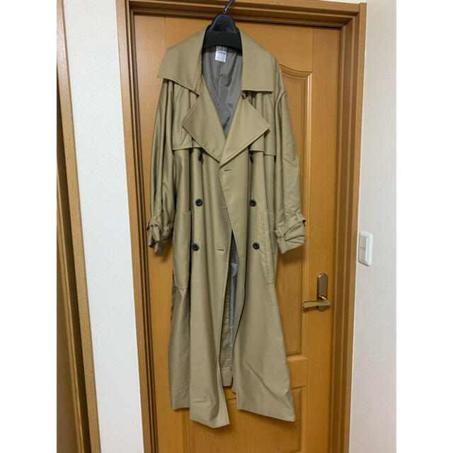 新品未使用　SHEER DRESS TRENCH COAT 3