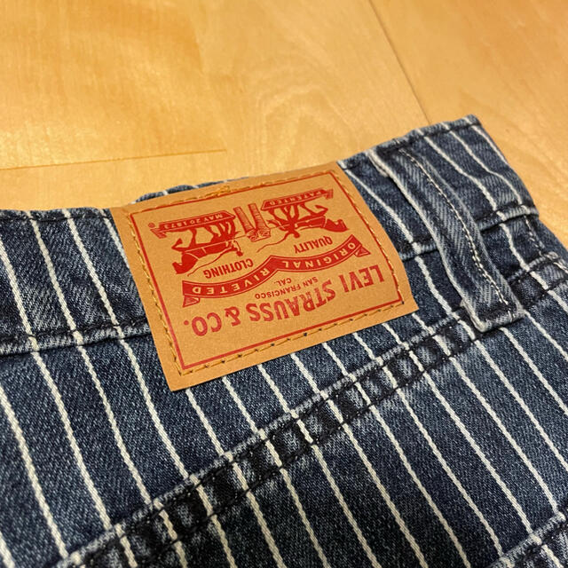 Levi's(リーバイス)の【Levi’s(R) x Stranger Things】デニムショートパンツ レディースのパンツ(ショートパンツ)の商品写真