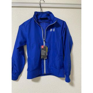 アンダーアーマー(UNDER ARMOUR)の☆新品　アンダーアーマー ウィンドブレーカー　125 130 135 青☆(ジャケット/上着)