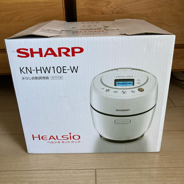 SHARP(シャープ)の【新品未開封】ホットクック  KN-HW10E-W 1.0L ホワイト スマホ/家電/カメラの調理家電(調理機器)の商品写真