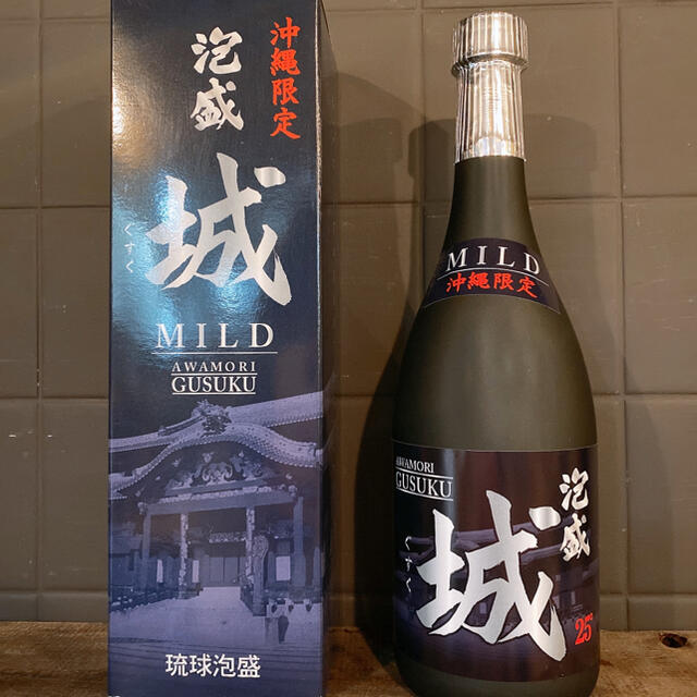 【沖縄限定】琉球泡盛 城 食品/飲料/酒の酒(その他)の商品写真