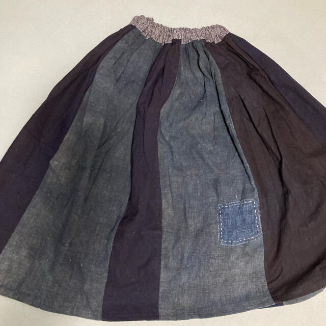ご成約済み　藍染　古布　藍染リメイク　襤褸　ボロ　古布リメイク　家紋　スカート レディースのスカート(ロングスカート)の商品写真