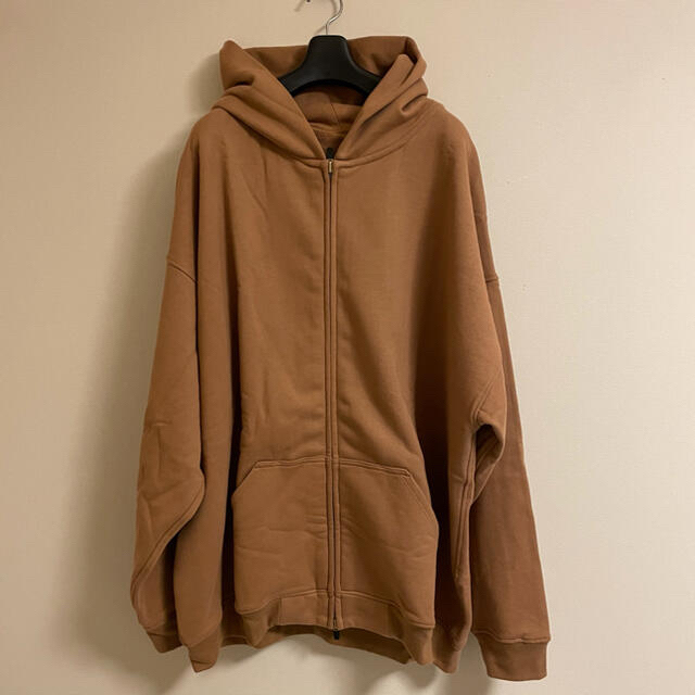 FEAR OF GOD(フィアオブゴッド)のfear of god 6th everyday full zip hoodie メンズのトップス(パーカー)の商品写真