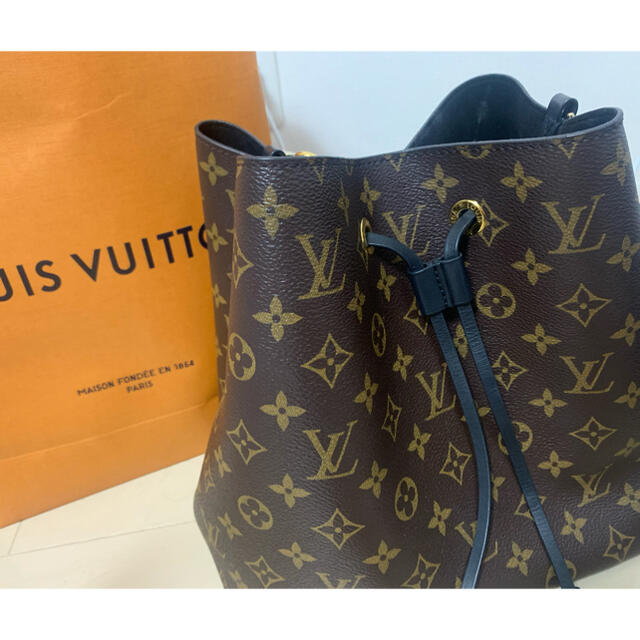 大勧め VUITTON ショルダーバッグ 大勧め VUITTON ショルダーバッグ