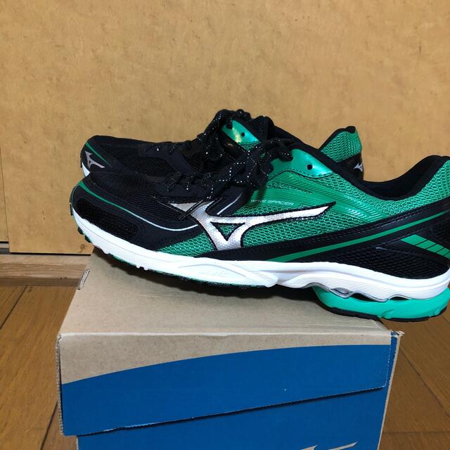 MIZUNO(ミズノ)のMIZUNO スニーカー　ウエーブスペーサーダイナ　26.5㎝ メンズの靴/シューズ(スニーカー)の商品写真