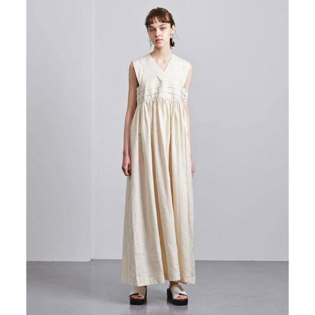 HYKE(ハイク)のhyke リネンマキシワンピース　linen maxi dress レディースのワンピース(ロングワンピース/マキシワンピース)の商品写真