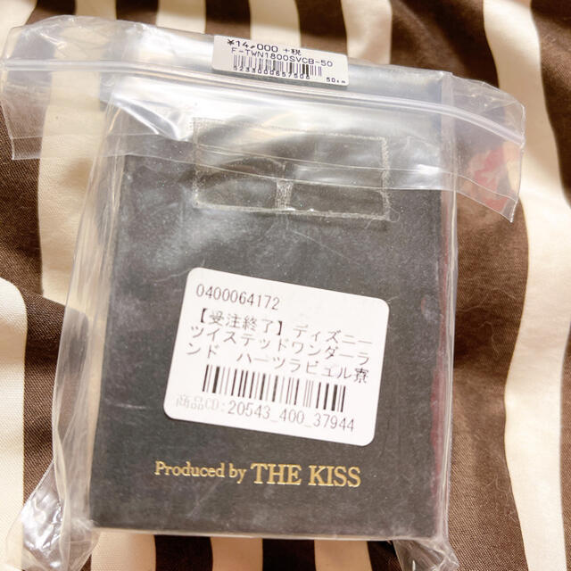 THE KISS(ザキッス)のツイステ THE KISS寮長モチーフネックレス ハーツラビュル寮 エンタメ/ホビーのおもちゃ/ぬいぐるみ(キャラクターグッズ)の商品写真