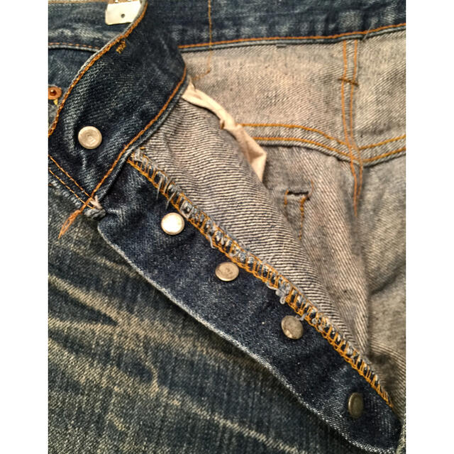 Levi's(リーバイス)のリーバイス501 66前期 オリジナル ヴィンテージ ビンテージ 土砂降り縦落ち メンズのパンツ(デニム/ジーンズ)の商品写真