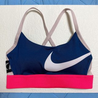 ナイキ(NIKE)の【Sサイズ】NIKE スポーツブラ インディブラ(トレーニング用品)