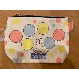 シマムラ(しまむら)の新品未使用☆ しまむら miffy ポーチ ミッフィー カラフル風船(ポーチ)