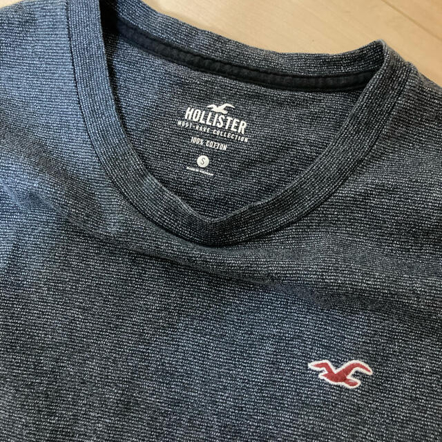 Hollister(ホリスター)の☆ ホリスター ☆ Tシャツ ヘンリーネック メンズ 2枚 日本サイズM相当 メンズのトップス(Tシャツ/カットソー(半袖/袖なし))の商品写真