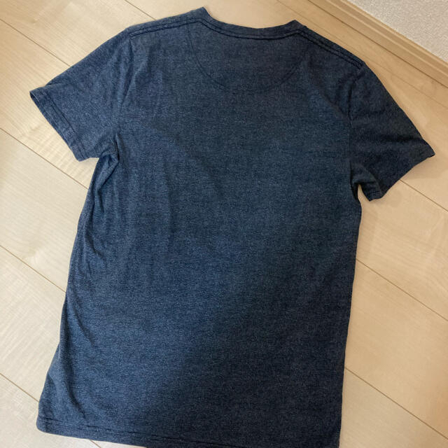 Hollister(ホリスター)の☆ ホリスター ☆ Tシャツ ヘンリーネック メンズ 2枚 日本サイズM相当 メンズのトップス(Tシャツ/カットソー(半袖/袖なし))の商品写真