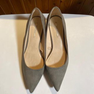 ザラ(ZARA)の値下げ！美品！ZARAグレーパンプスsize37裏貼り済み(ハイヒール/パンプス)