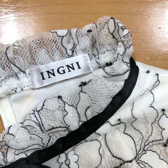 INGNI(イング)のレースリボン付きトップス レディースのトップス(シャツ/ブラウス(半袖/袖なし))の商品写真