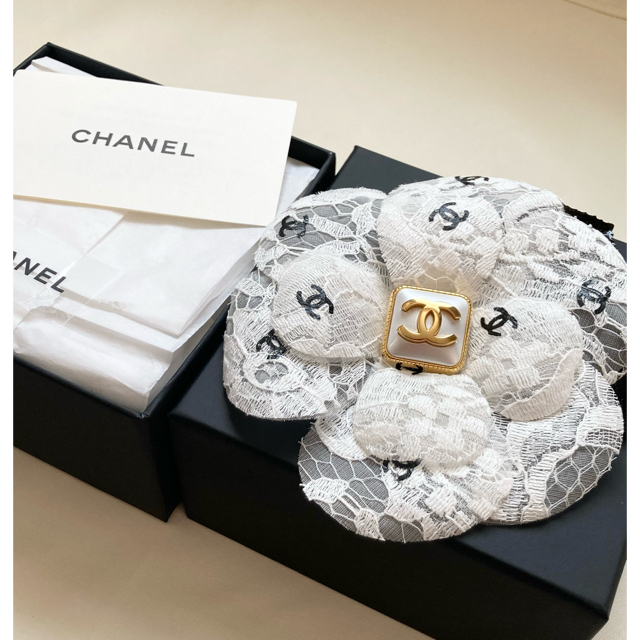 ほぼ新品★CHANEL レア物！デニム カメリア コサージュ ブローチ シャネル