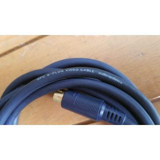 オーディオテクニカ(audio-technica)のaudio-technica OFC S-PLUG VIDEO CABLE(B)(映像用ケーブル)