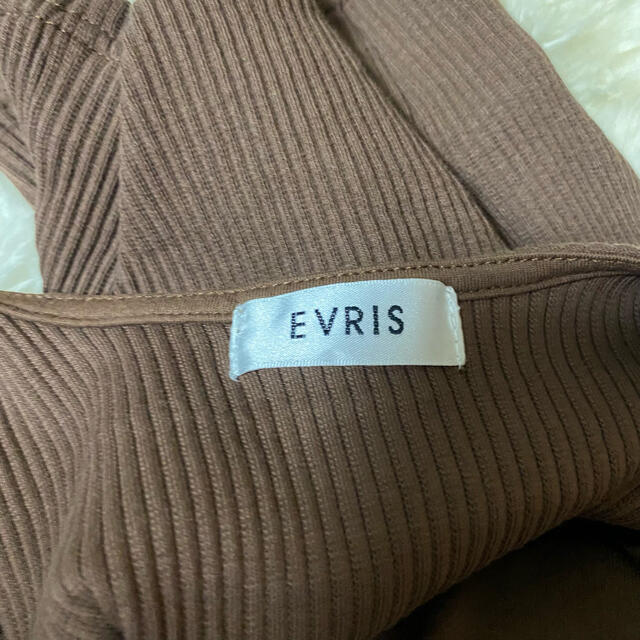 EVRIS(エヴリス)のevris バックオープンリブタンク レディースのトップス(タンクトップ)の商品写真