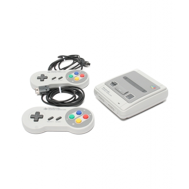 任天堂(ニンテンドウ)のニンテンドー Nintendo クラシックミニ スーパーファミコン エンタメ/ホビーのゲームソフト/ゲーム機本体(家庭用ゲーム機本体)の商品写真