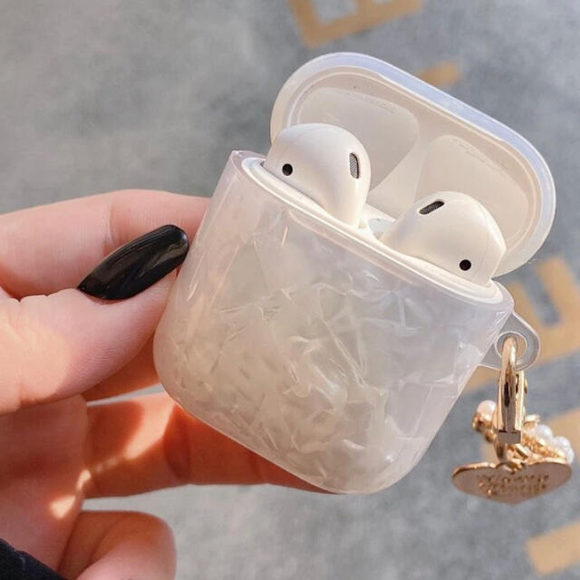 AirPods ケース スマホ/家電/カメラのスマホアクセサリー(モバイルケース/カバー)の商品写真