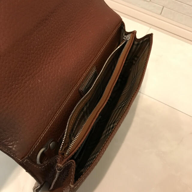 BURBERRY - バーバリー セカンドバッグ 本物ですの通販 by りょうつ's