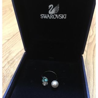 スワロフスキー(SWAROVSKI)の箱無し発送パールとビジューのリング😊(リング(指輪))