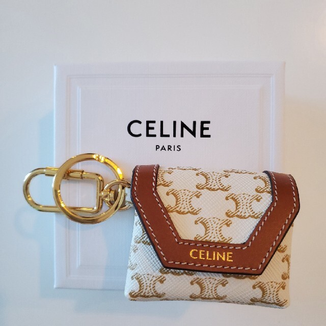日本完売♪CELINE セリーヌ Airpods ケース キーホルダー | www