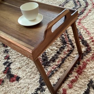 【早い者勝ち】ZARA HOME ハンドル付き折り畳み式ミニテーブル