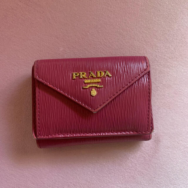 プラダ　ミニウォレット　ピンク　PRADA ミニ財布　ウォレット