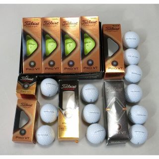 タイトリスト(Titleist)の新品 PRO V1　イエロー12個と白のいろいろ12個の計24個のゴルフボール(その他)