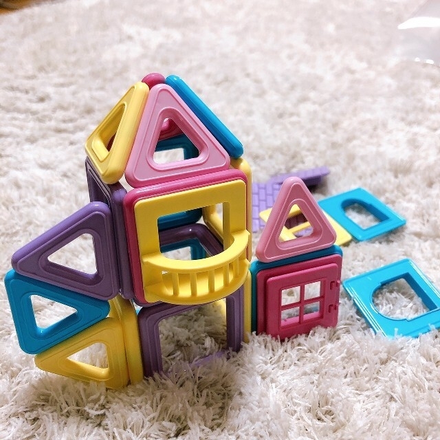 マグネットブロック 磁石ブロック 知育玩具 パステル マカロンカラー キッズ/ベビー/マタニティのおもちゃ(知育玩具)の商品写真