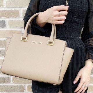 マイケルコース(Michael Kors)の【美品】クリームブラウン(ショルダーバッグ)