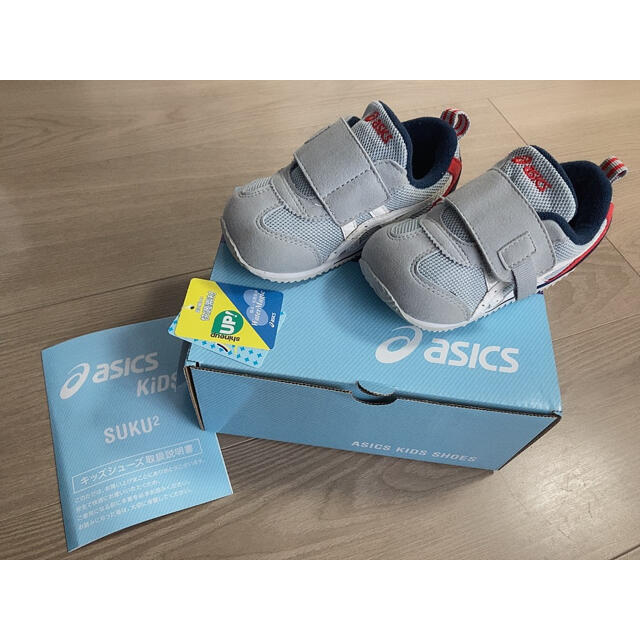 asics(アシックス)のASICS スクスク アイダホ SPORTS PACK BABY ブルー ホワ… キッズ/ベビー/マタニティのベビー靴/シューズ(~14cm)(スニーカー)の商品写真