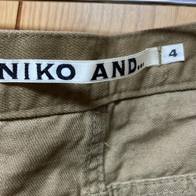 niko and...(ニコアンド)のniko and ... アシメントリーパンツ レディースのパンツ(カジュアルパンツ)の商品写真