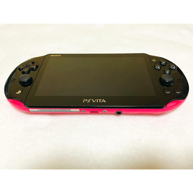 PlayStation Vita(プレイステーションヴィータ)のPSVita PCH-2000 ZA15  本体 ピンクブラック 画面傷無し エンタメ/ホビーのゲームソフト/ゲーム機本体(家庭用ゲーム機本体)の商品写真